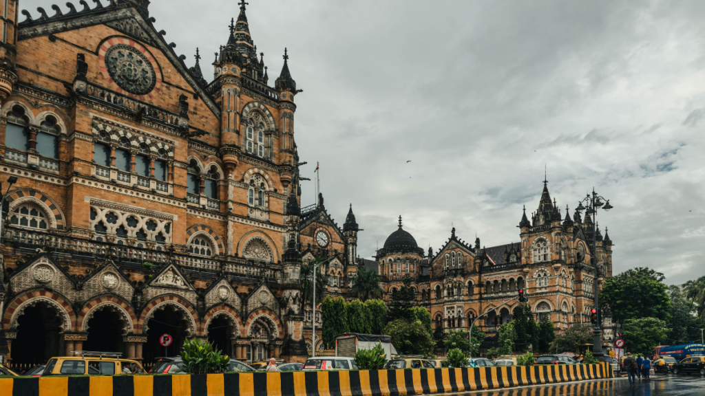 Top 10 Best Places to Visit in Mumbai